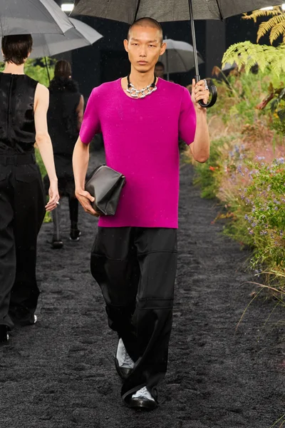 Look 36